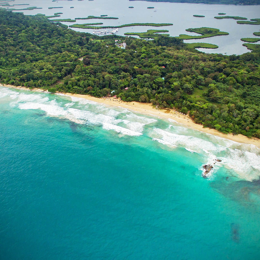 Beach resorts in Panama